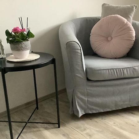 Ezuest Boroka Apartman Erlau Exterior foto