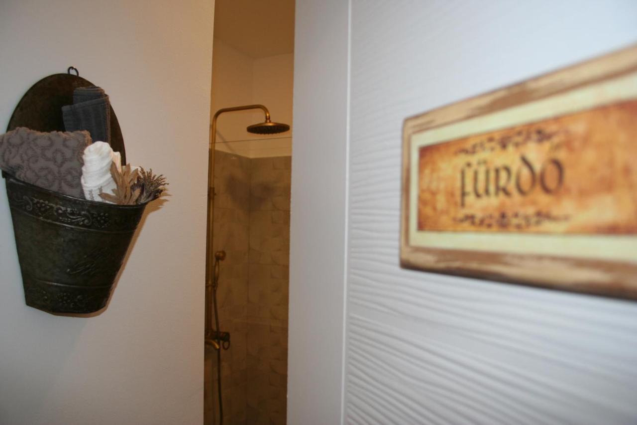 Ezuest Boroka Apartman Erlau Exterior foto